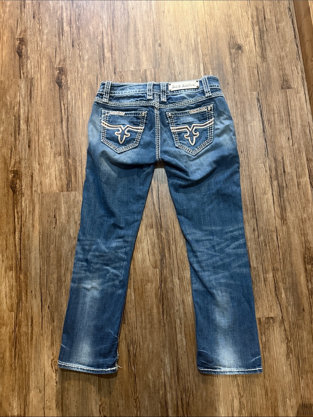 Rock Revival Women's Blue Embroidered Pocket Jacklyn capri